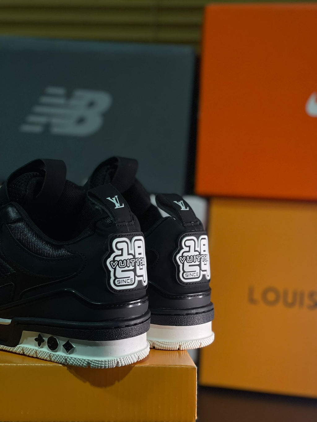 LOUIS VUITTON SKATE