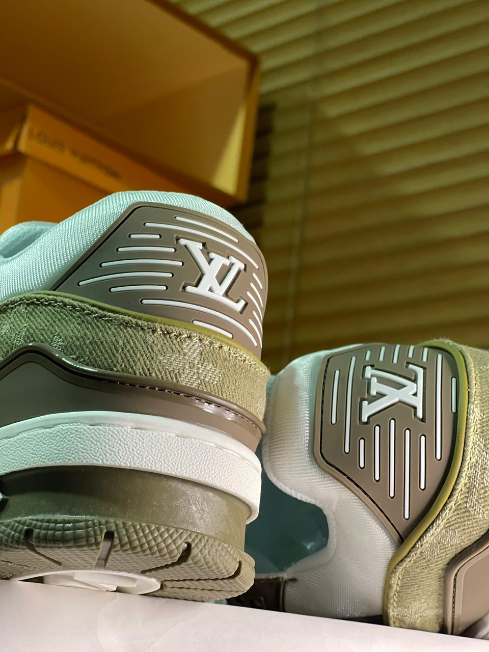 LOUIS VIUTTON TRAINER