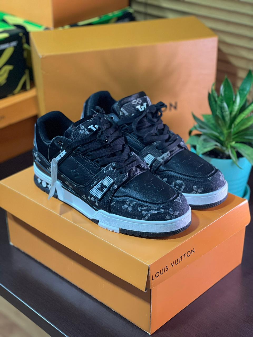 LOUIS VIUTTON TRAINER