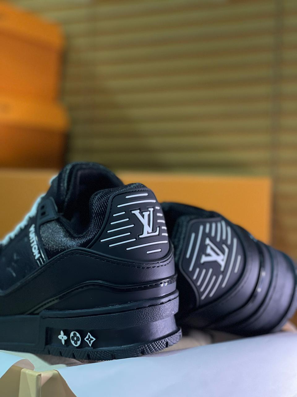 LOUIS VIUTTON TRAINER