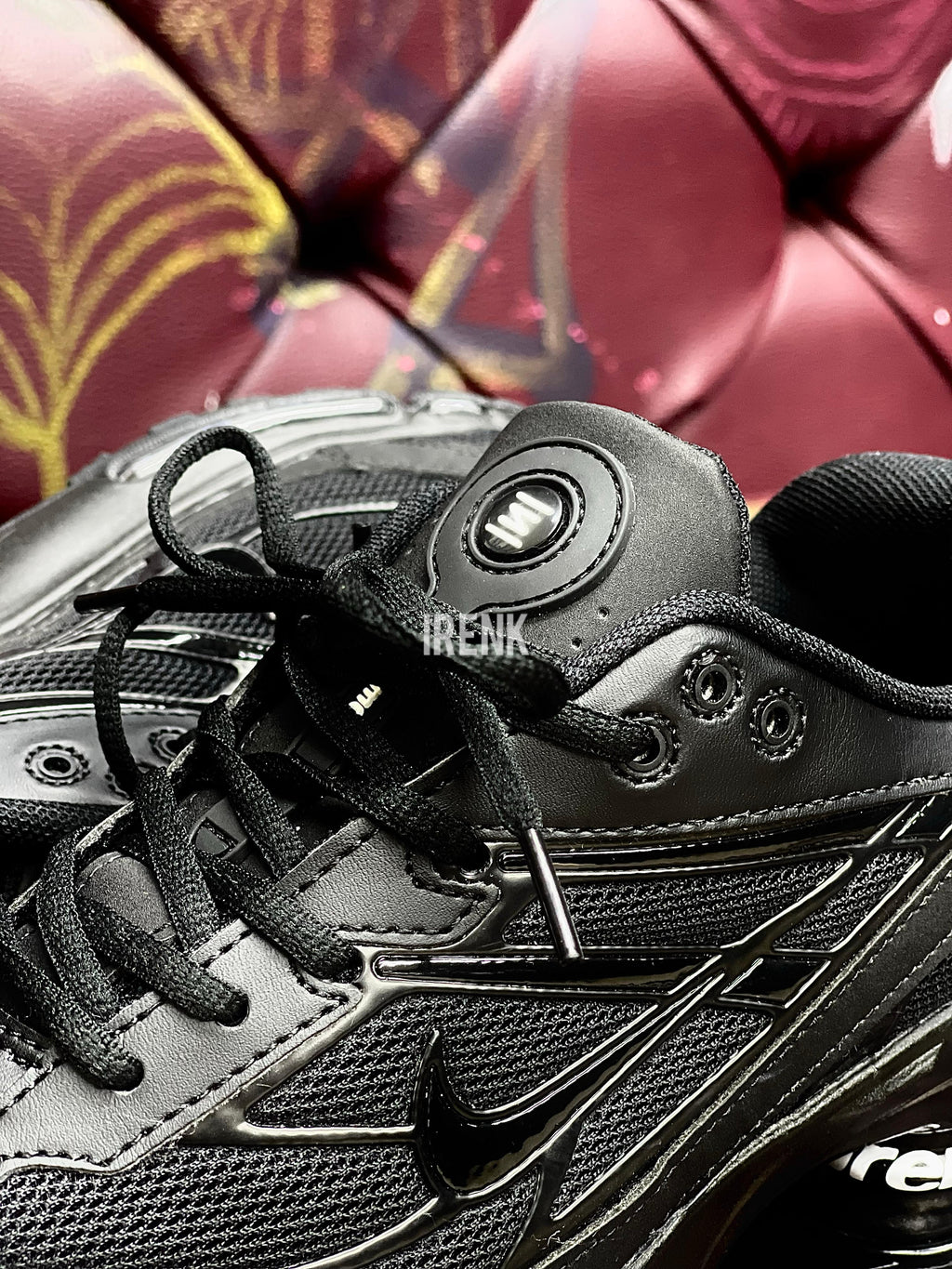 NIKE SHOX SUPREME