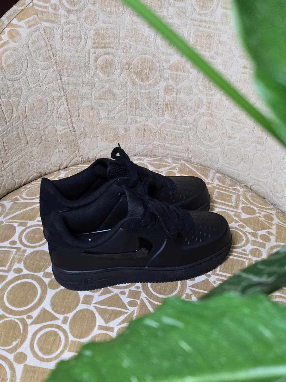 AF1 3BLACK