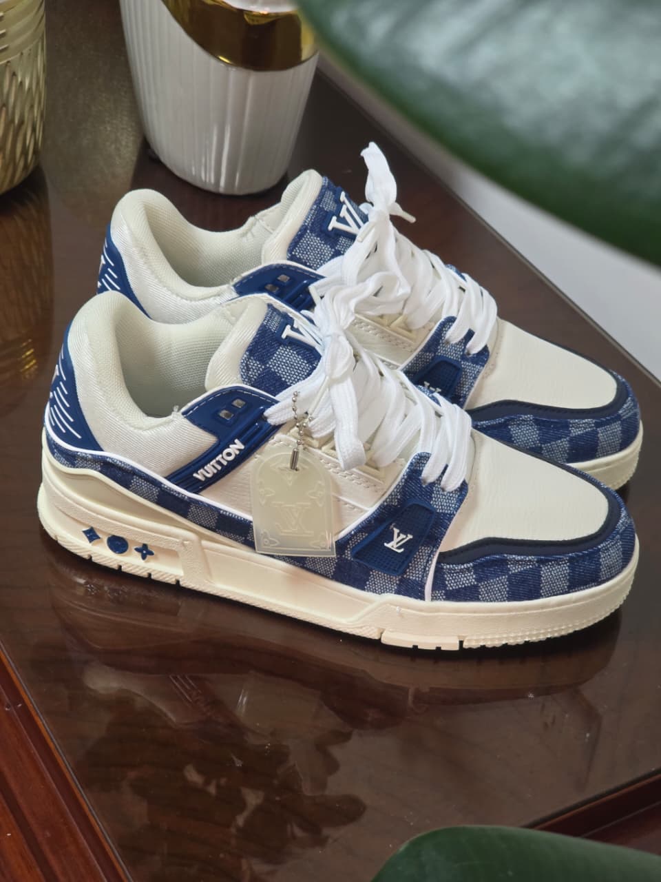 LOUIS VUITTON TRAINER BLUE
