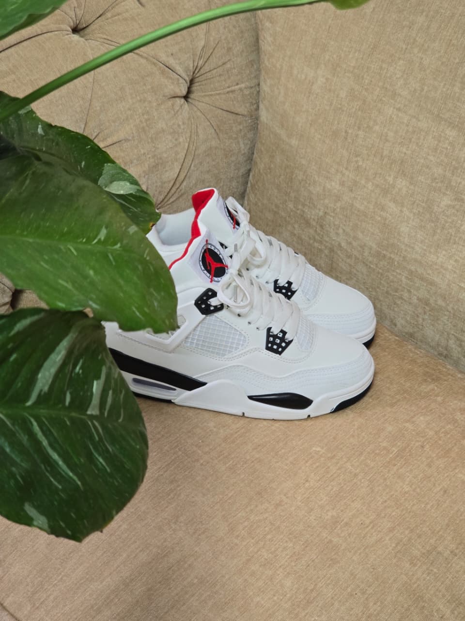 JORDAN R4 FLIGHT